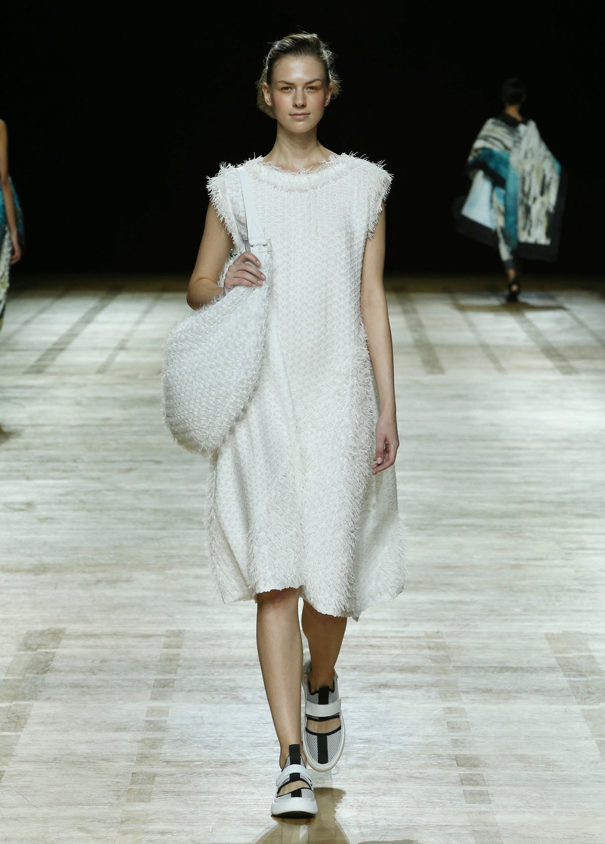 ISSEY MIYAKE SPRING SUMMER 2018 コレクション14