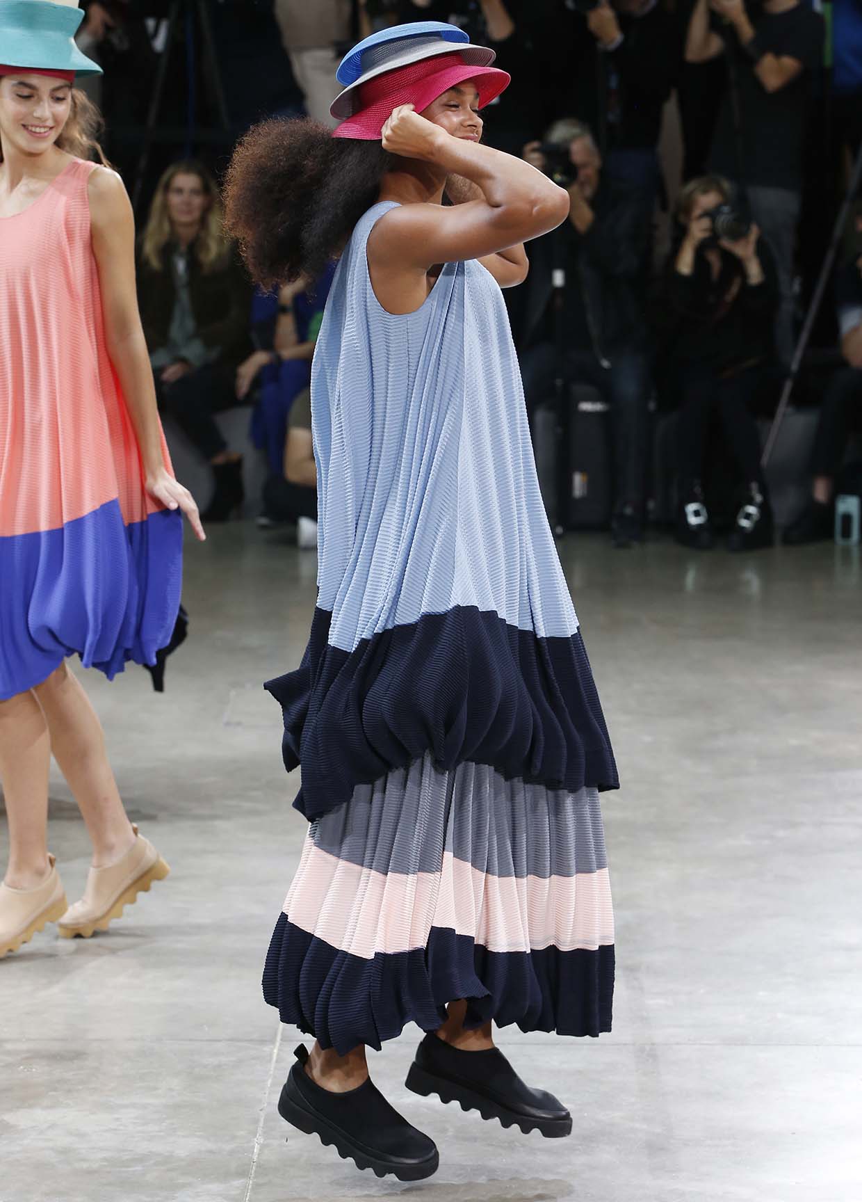 ISSEY MIYAKE SPRING SUMMER 2020 コレクション 48