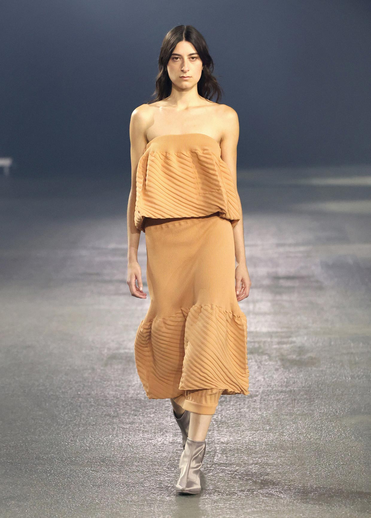ISSEY MIYAKE SPRING SUMMER 2023 コレクション32