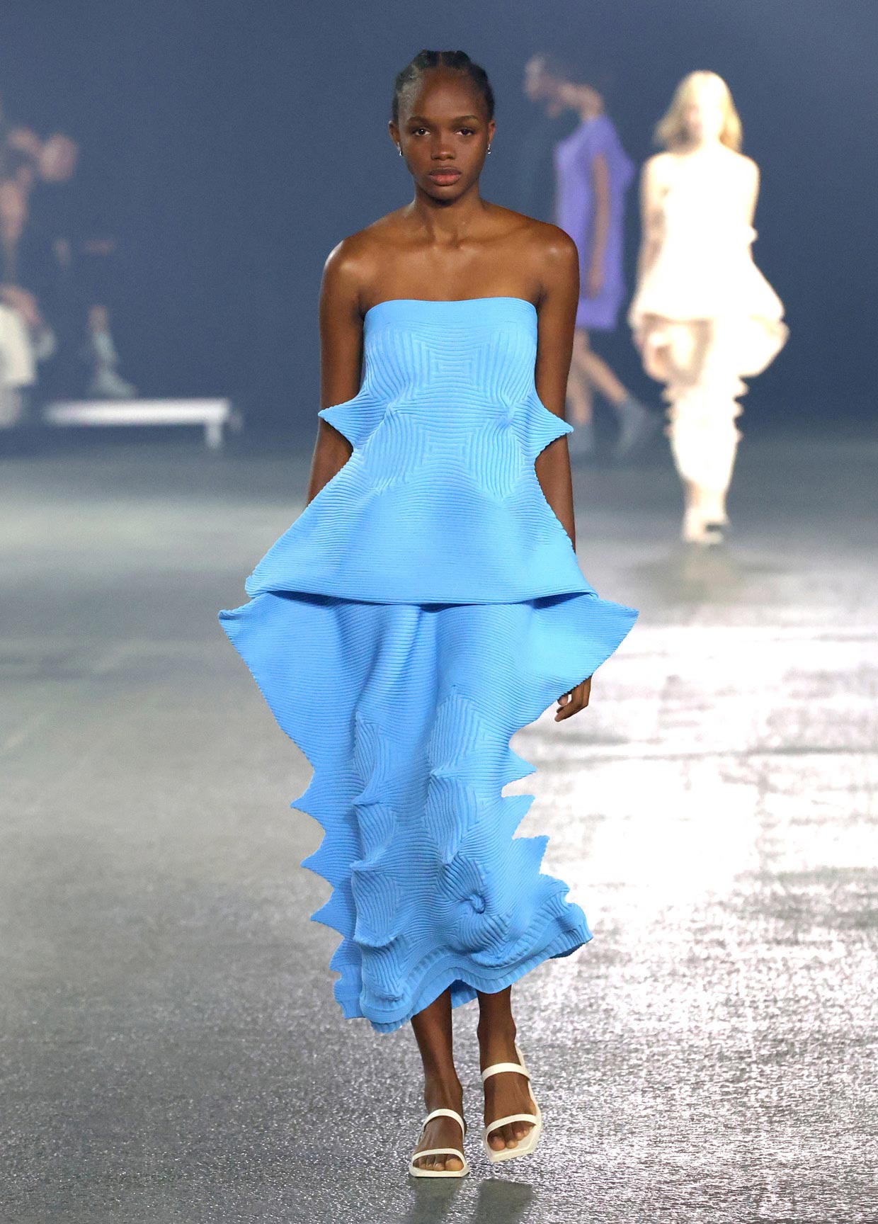 ISSEY MIYAKE SPRING SUMMER 2023 コレクション33