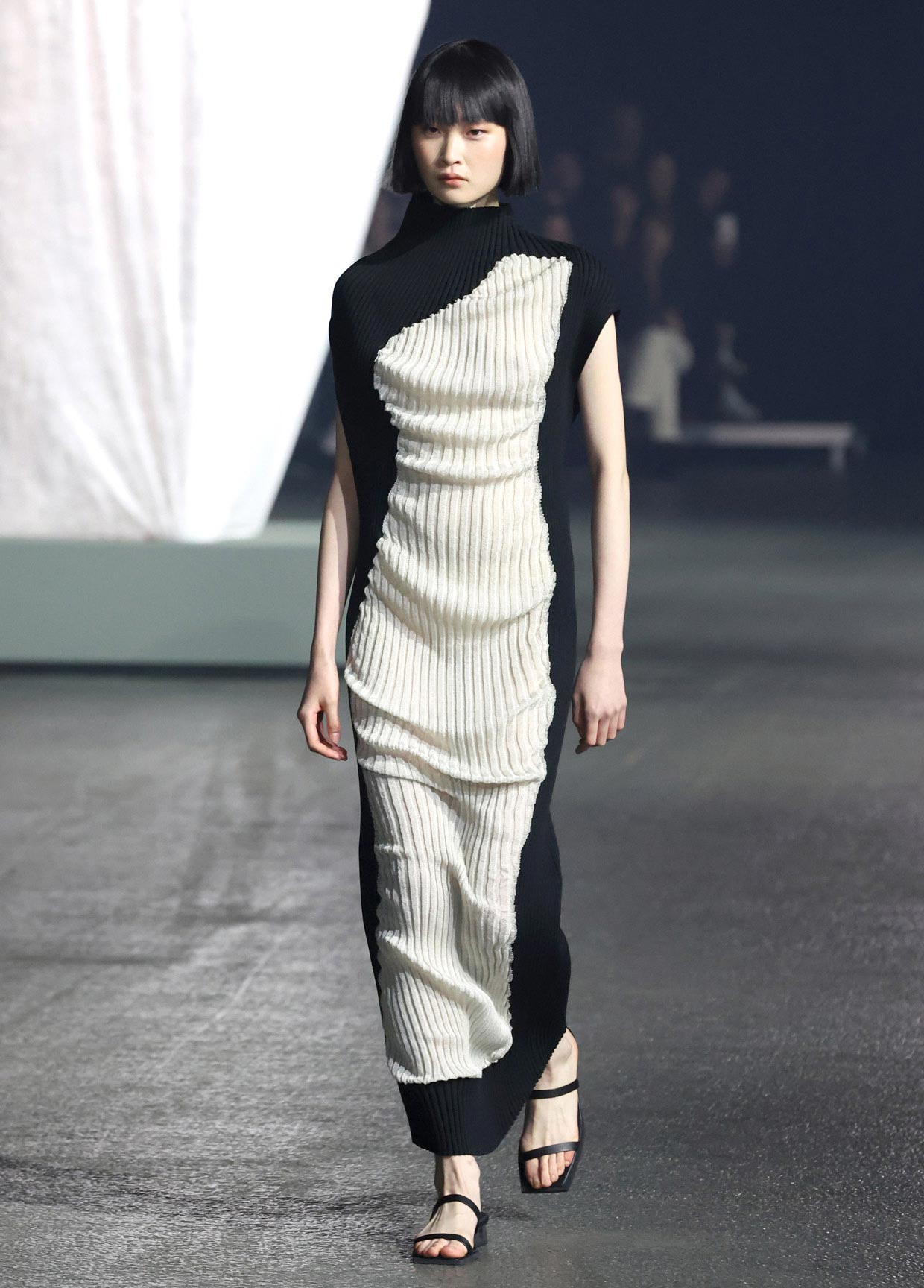 ISSEY MIYAKE SPRING SUMMER 2023 コレクション51