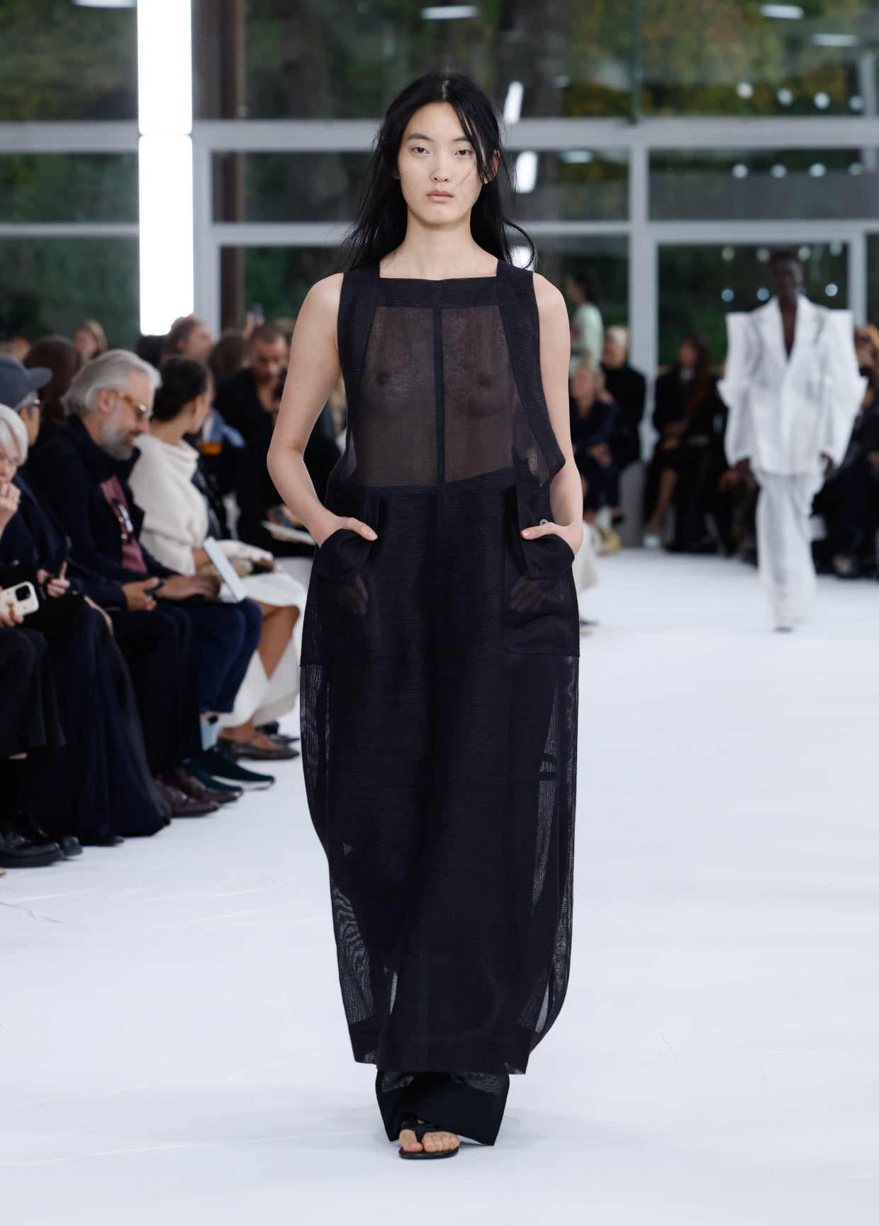 ISSEY MIYAKE SPRING SUMMER 2025 コレクション 42