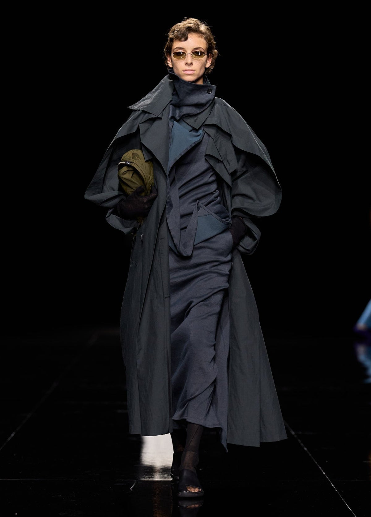 ISSEY MIYAKE SPRING SUMMER 2027 コレクション 13