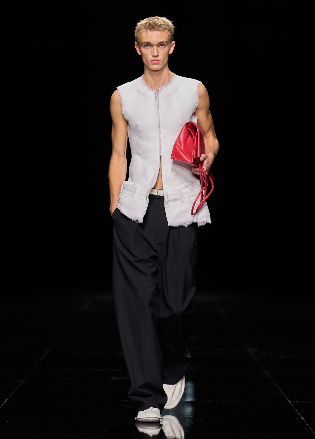 ISSEY MIYAKE SPRING SUMMER 2027 コレクション 20