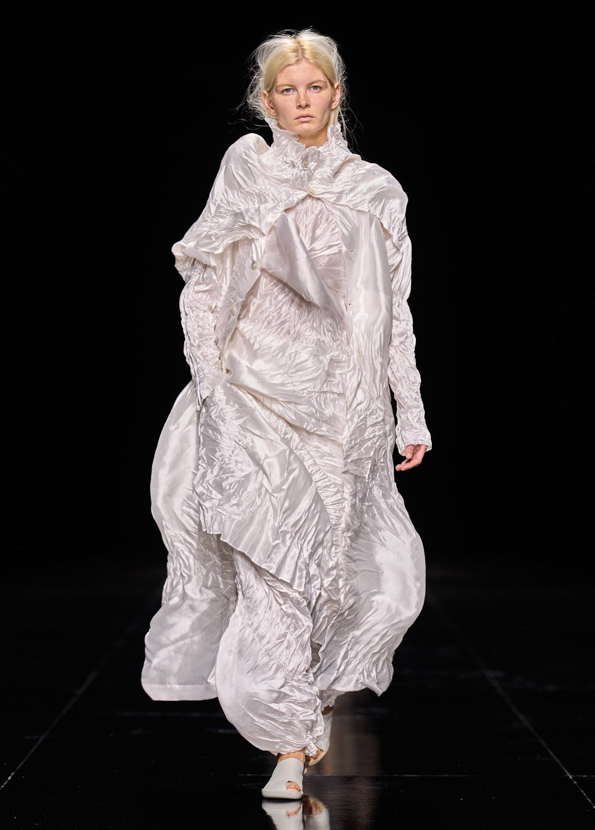ISSEY MIYAKE SPRING SUMMER 2027 コレクション 27