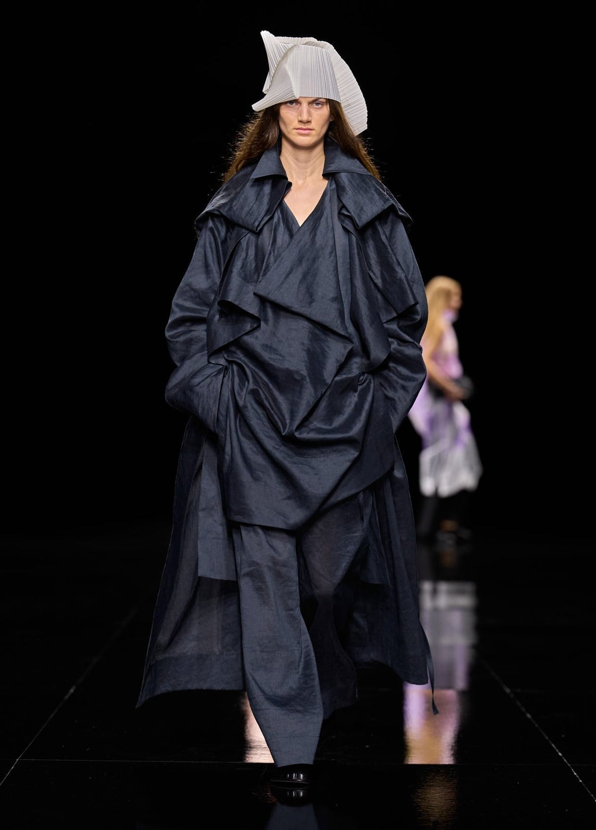 ISSEY MIYAKE SPRING SUMMER 2027 コレクション 48