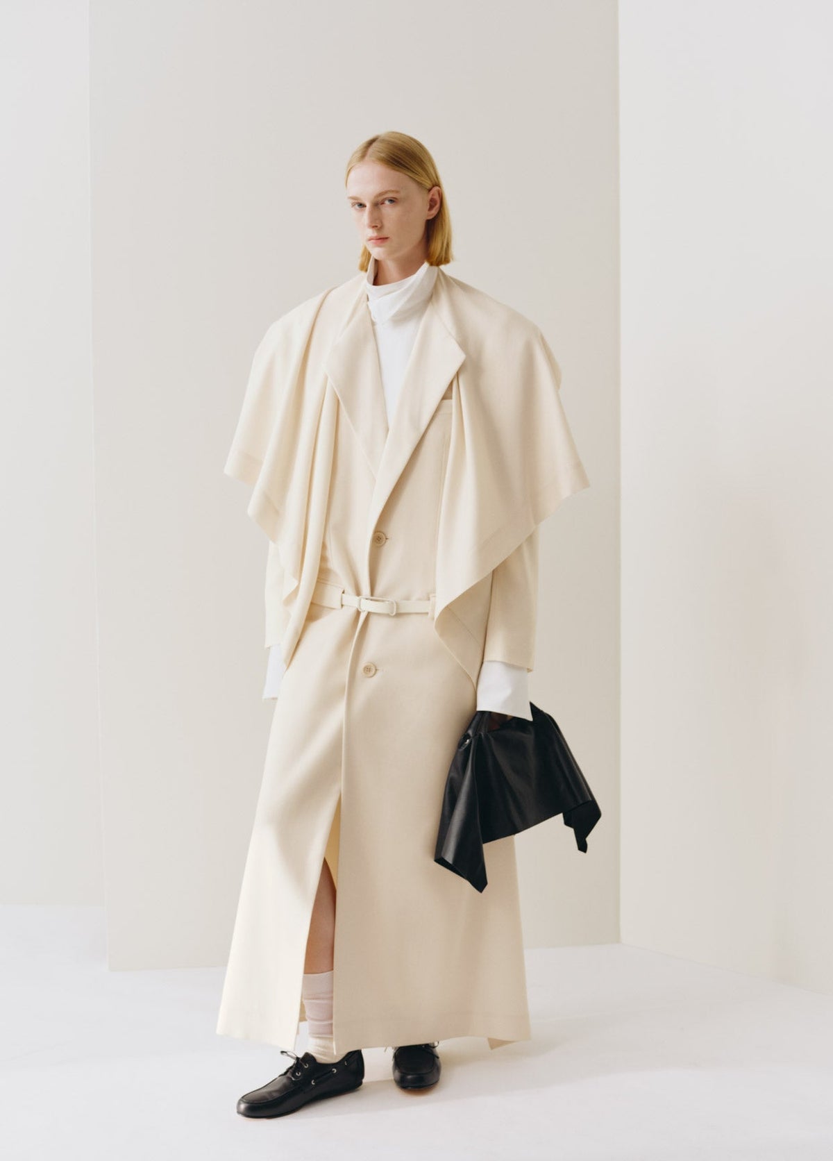 ISSEY MIYAKE LOOK 39