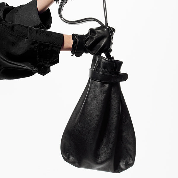 IM MEN SANDBAG 2024AW 3WAY バッグ アイムメン アイテムのご紹介「SAND BAG」 – isseymiyake.com