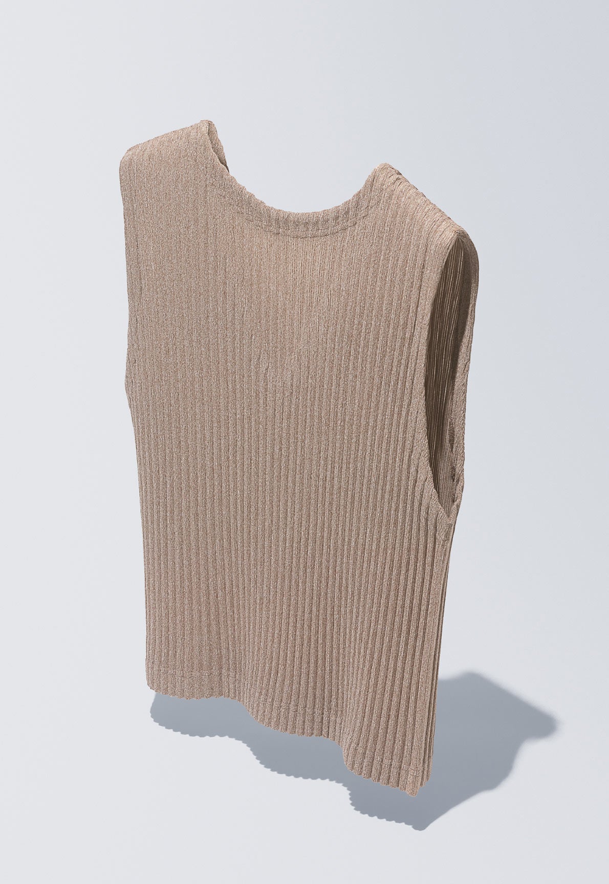 me ISSEY MIYAKE カタログ AW25 24