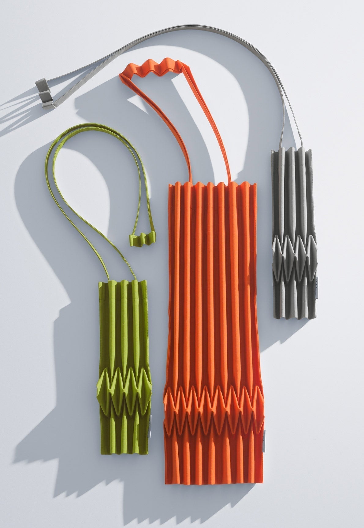 me ISSEY MIYAKE カタログ AW25 30