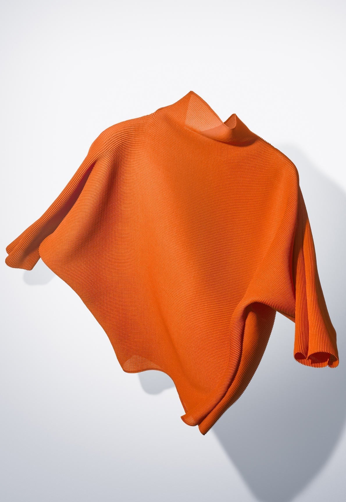 me ISSEY MIYAKE カタログ AW25 32