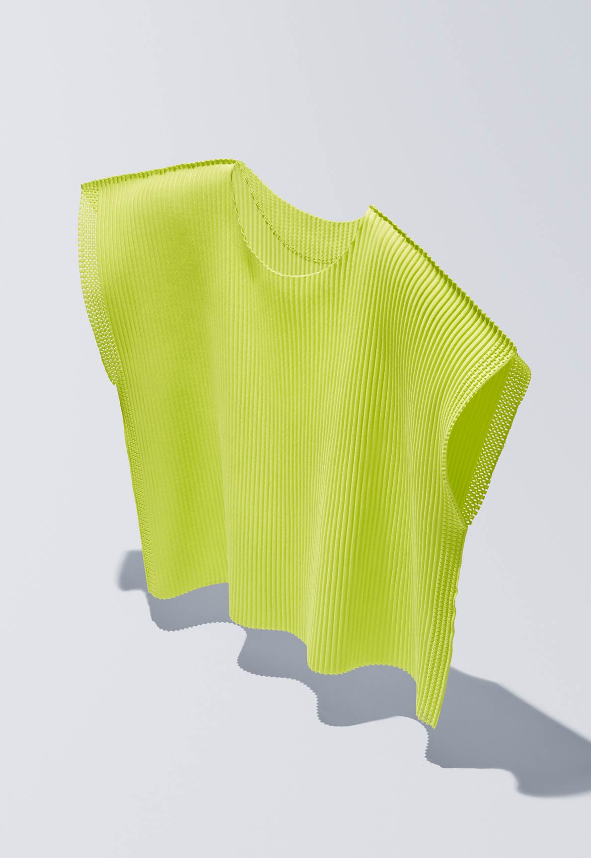 me ISSEY MIYAKE カタログ AW26 03
