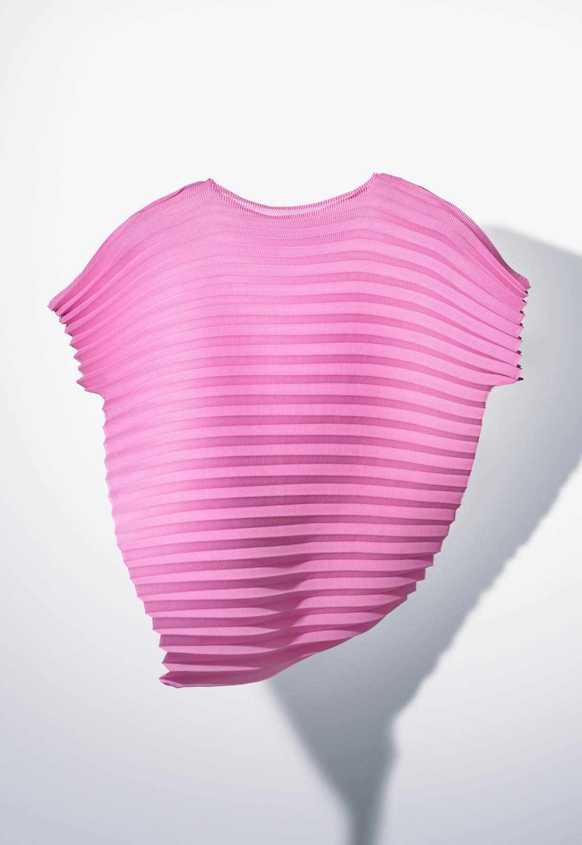 me ISSEY MIYAKE カタログ AW26 08