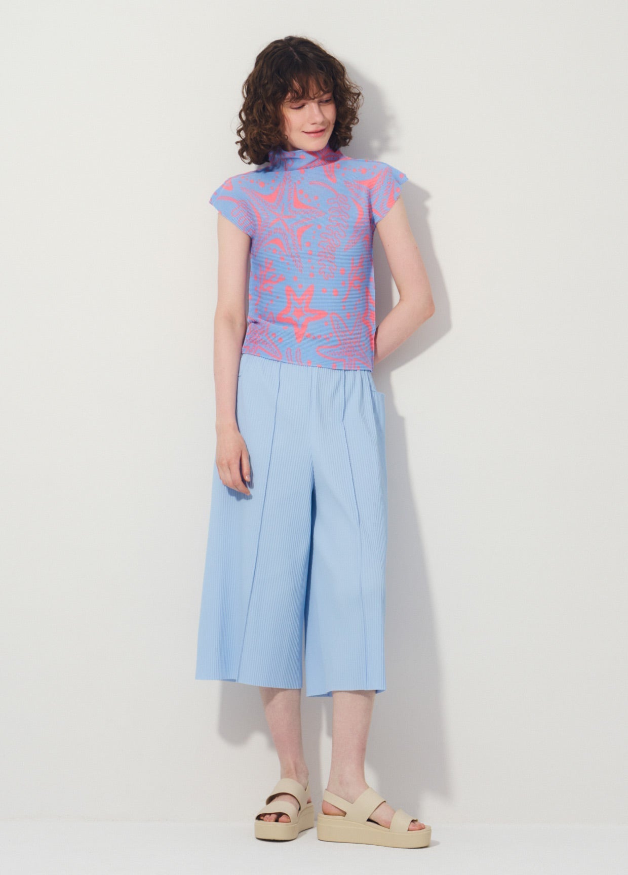 me ISSEY MIYAKE LOOK 07 – isseymiyake.com