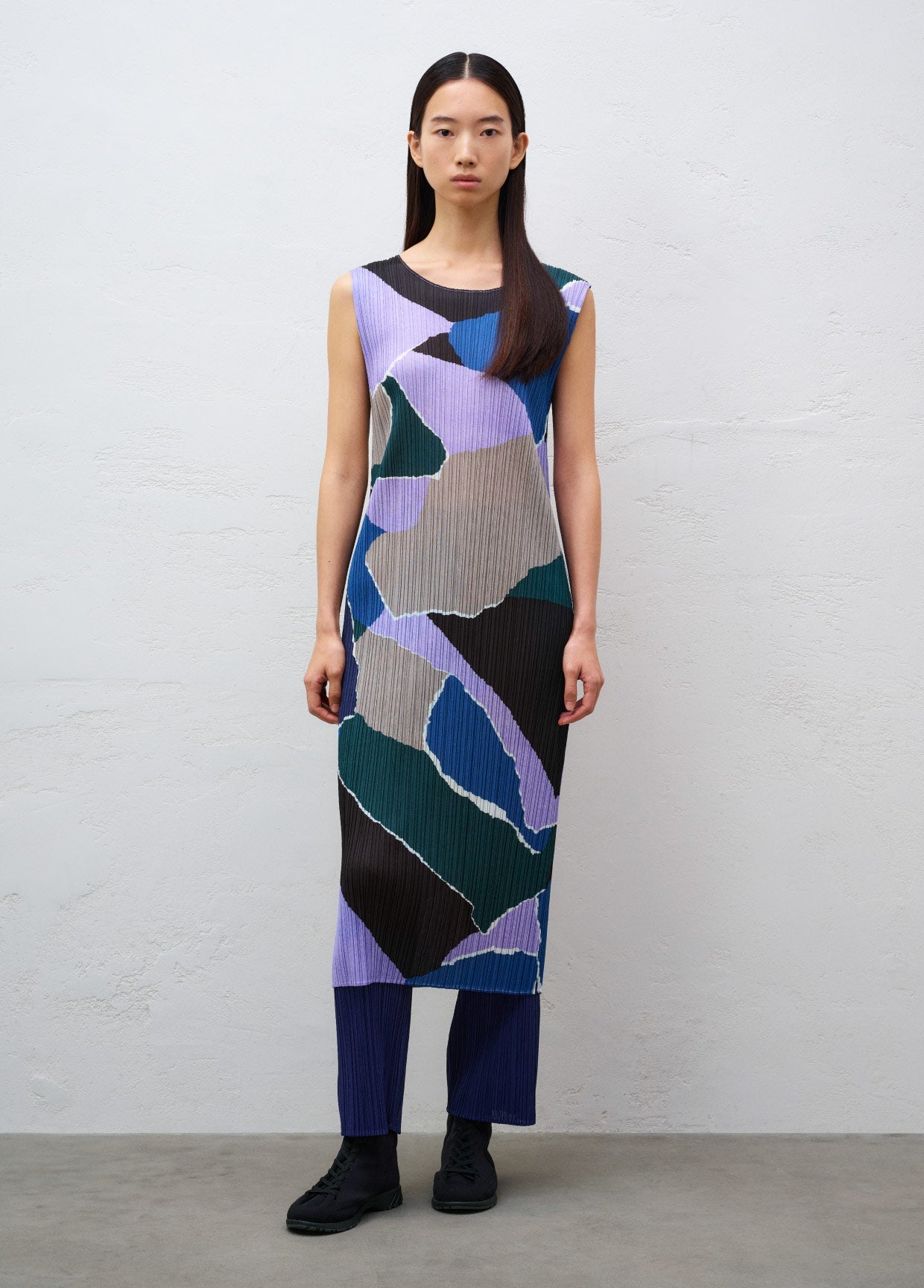 PLEATS PLEASE ISSEY MIYAKE LOOK 22