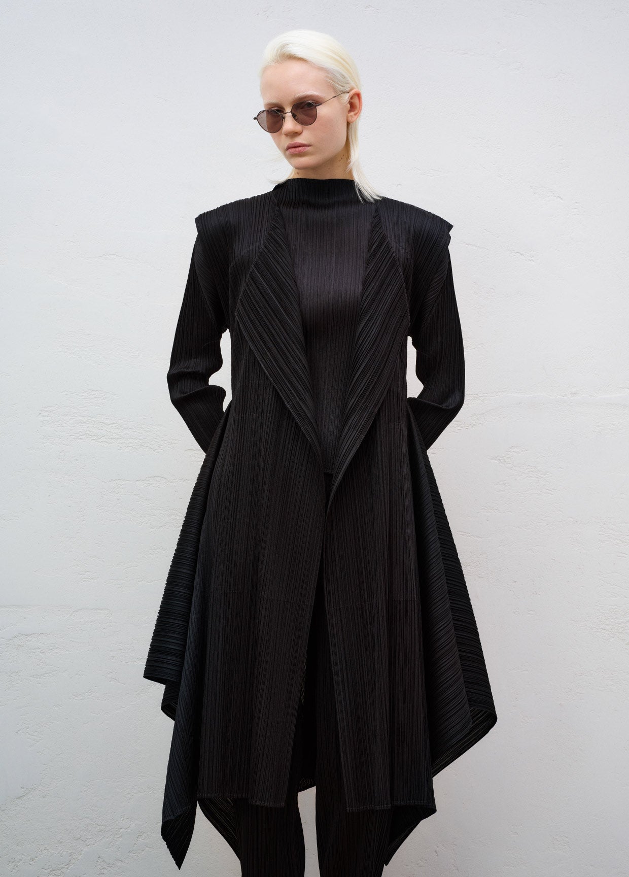 PLEATS PLEASE ISSEY MIYAKE LOOK 24
