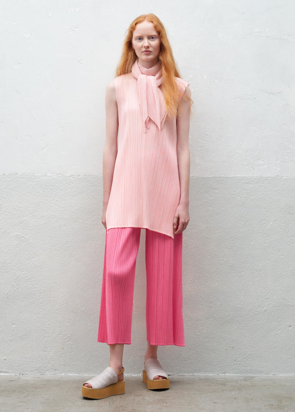 PLEATS PLEASE ISSEY MIYAKE LOOK 18