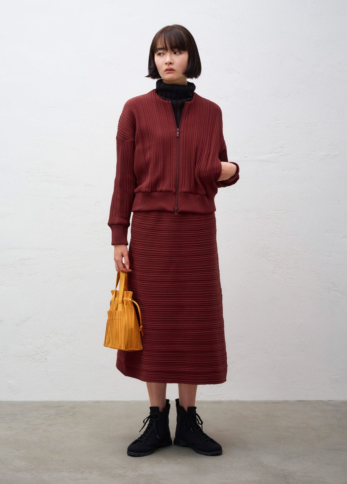 PLEATS PLEASE ISSEY MIYAKE LOOK 49