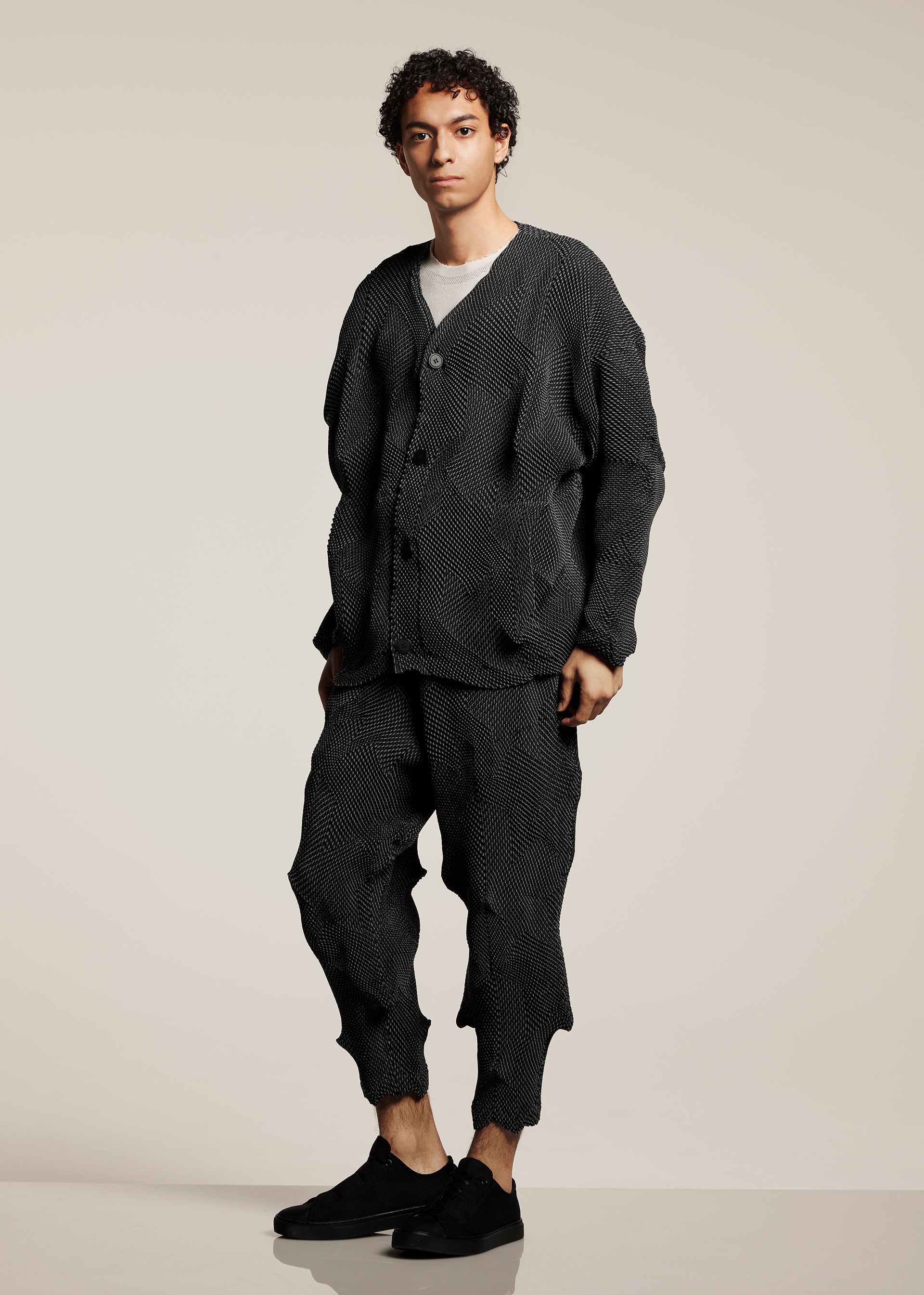 TYPE-O 010 – isseymiyake.com