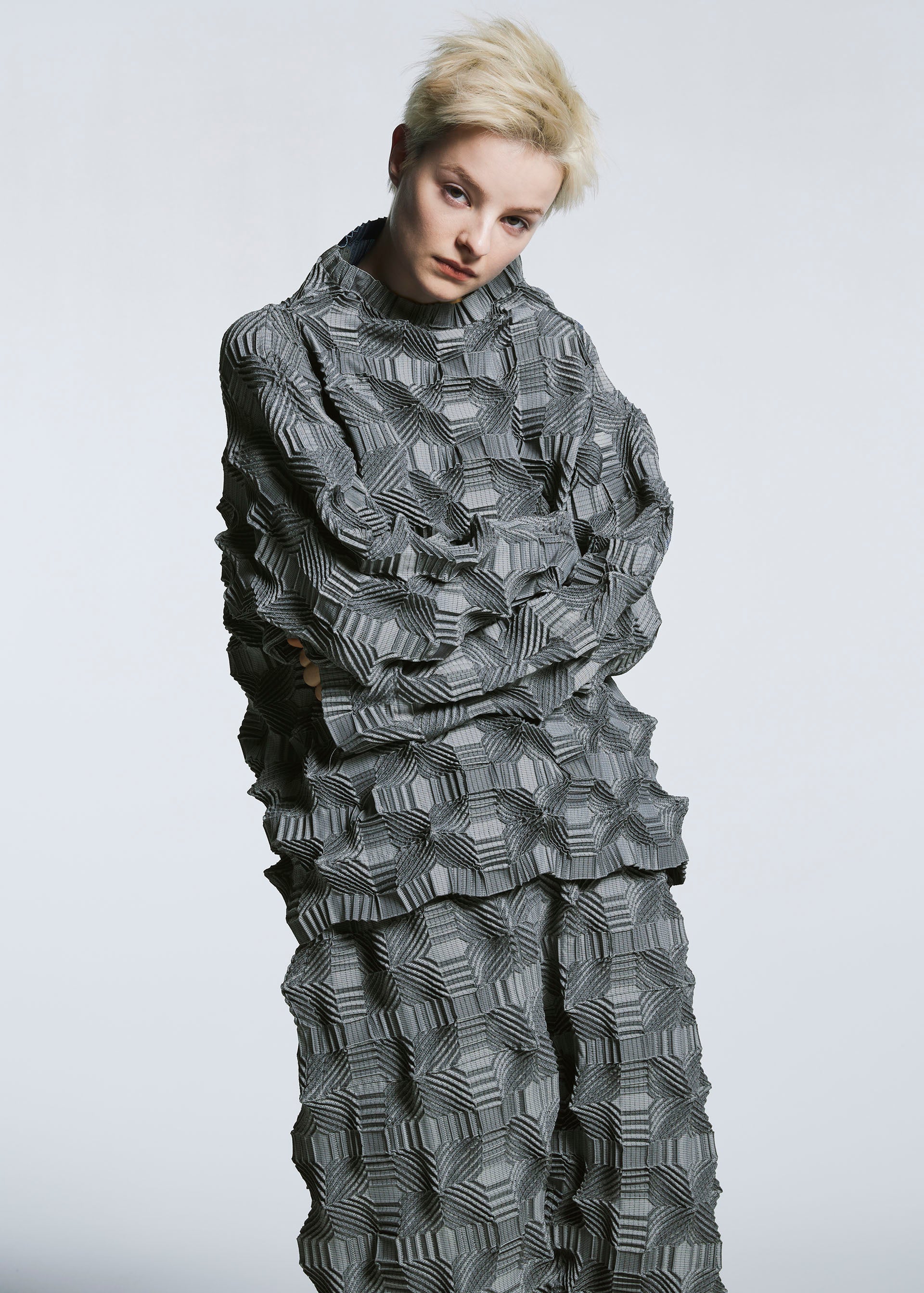 TYPE-O 016 – isseymiyake.com