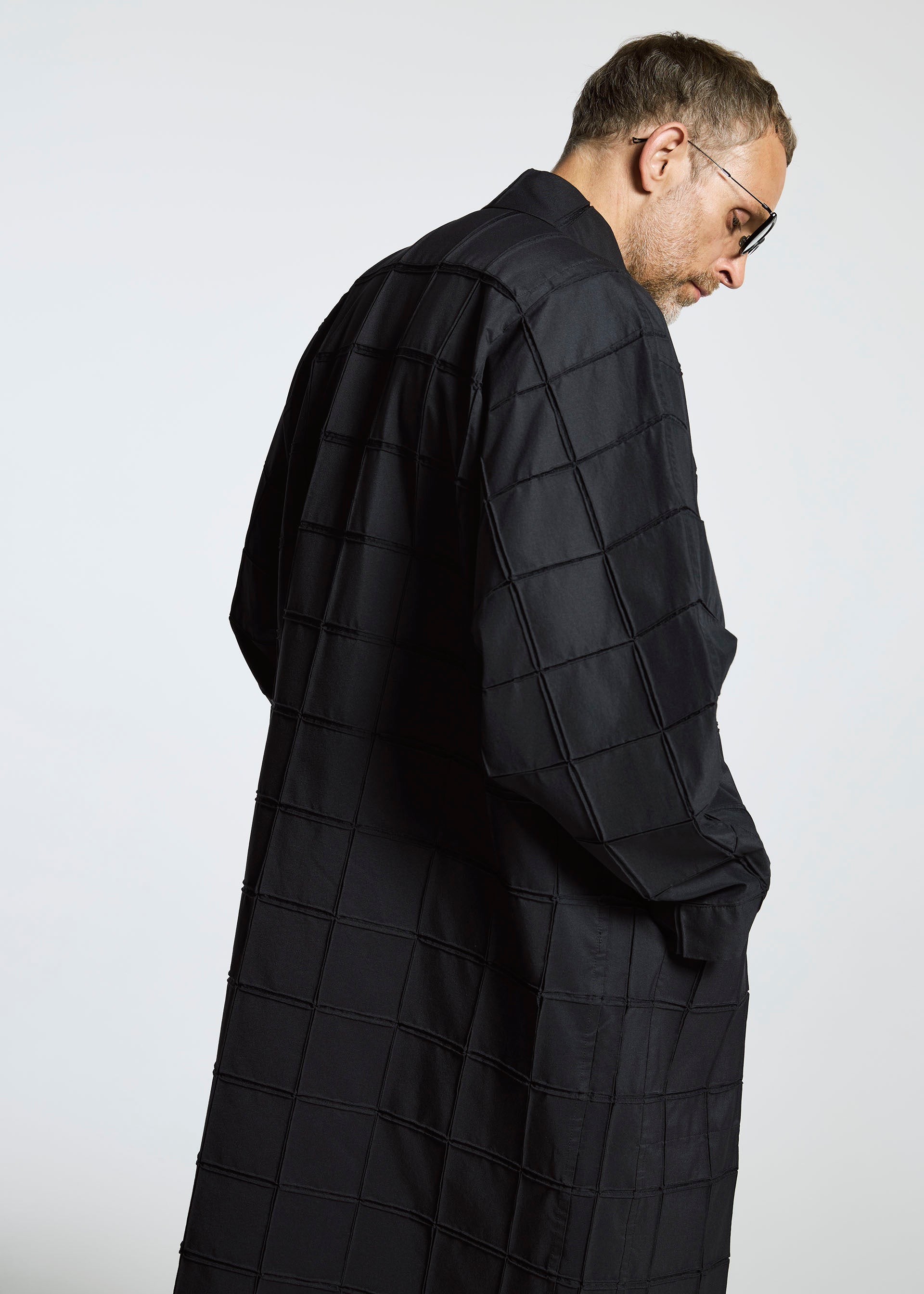 TYPE-O 002 – isseymiyake.com