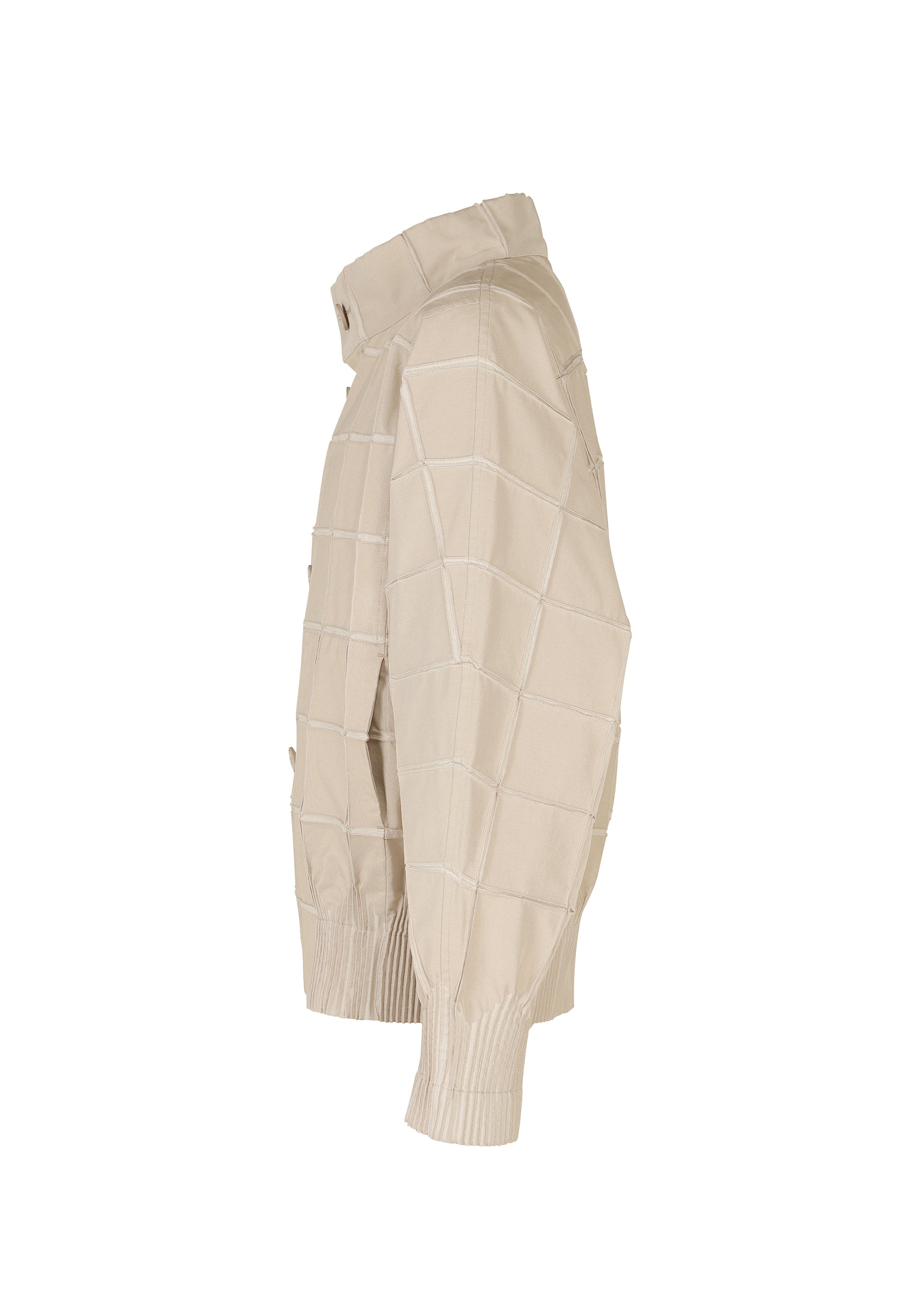 TYPE-O 002 – isseymiyake.com