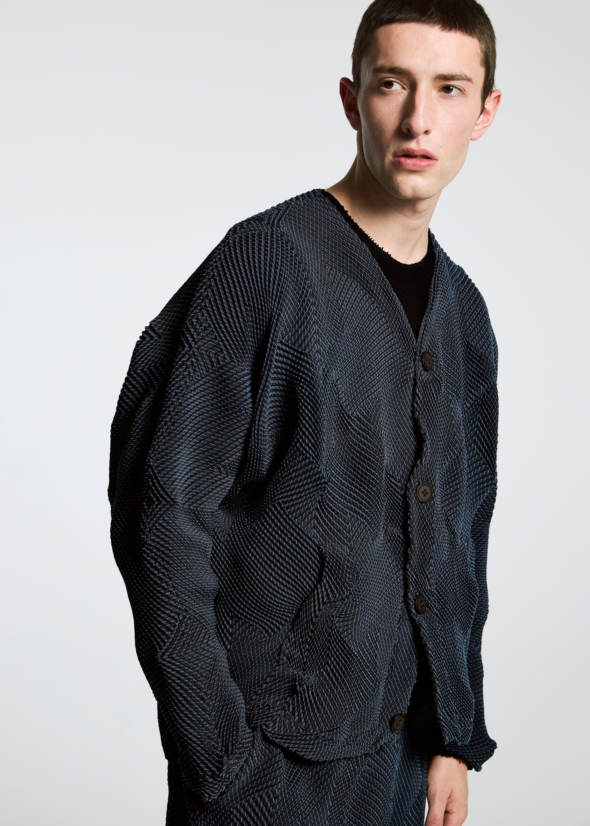 TYPE-O 010 – isseymiyake.com