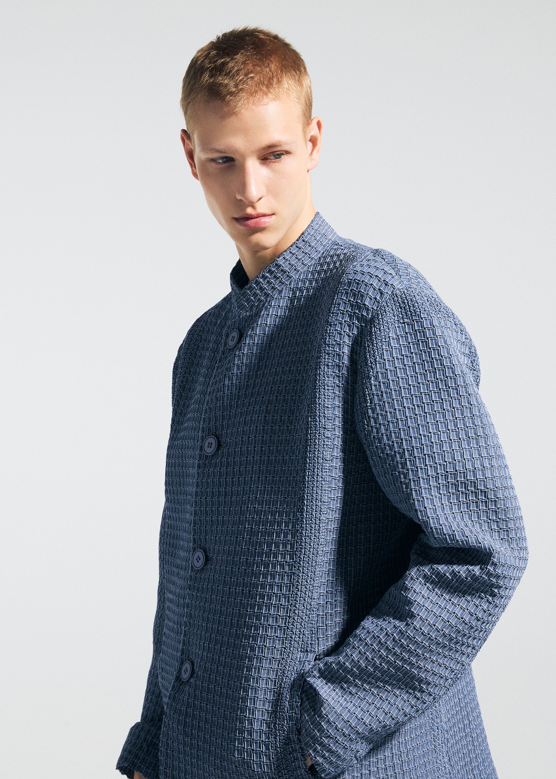 TYPE-O 014 – isseymiyake.com