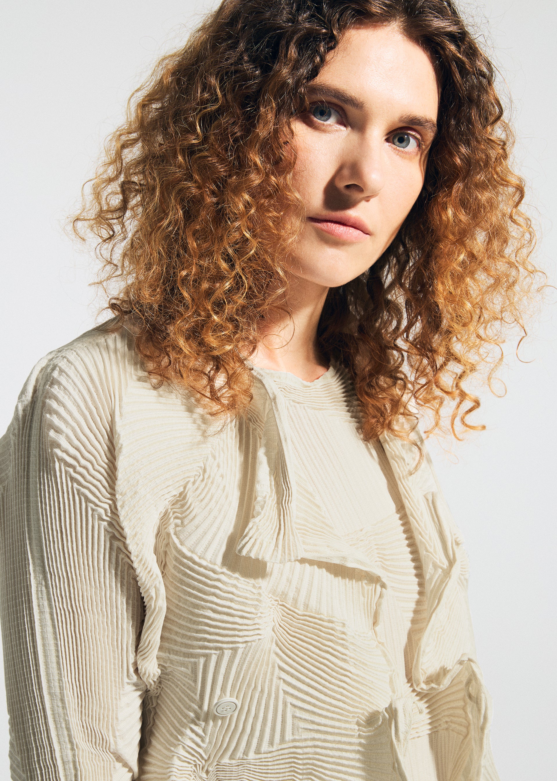 TYPE-O 022 – isseymiyake.com