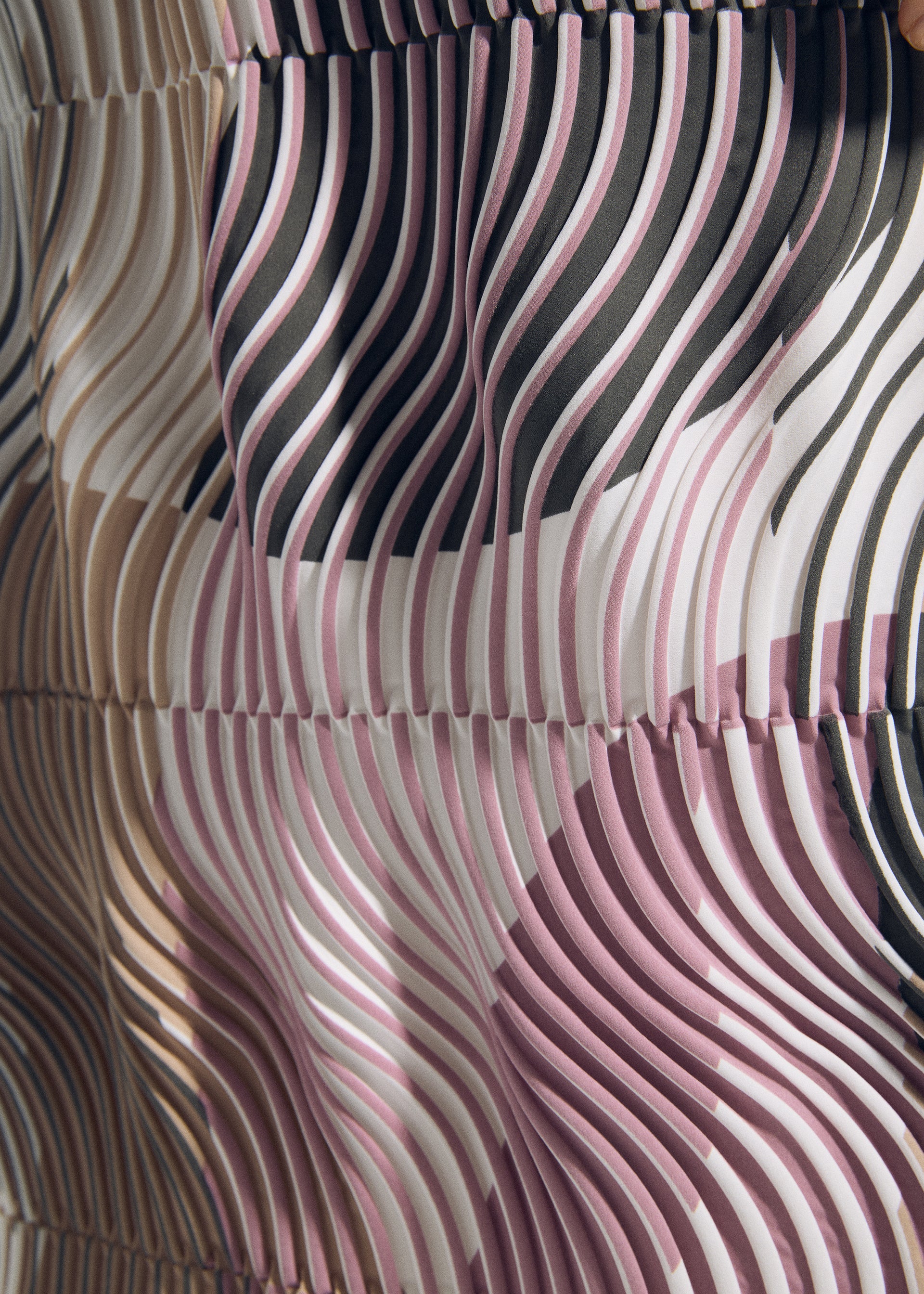 TYPE-P 005 – isseymiyake.com