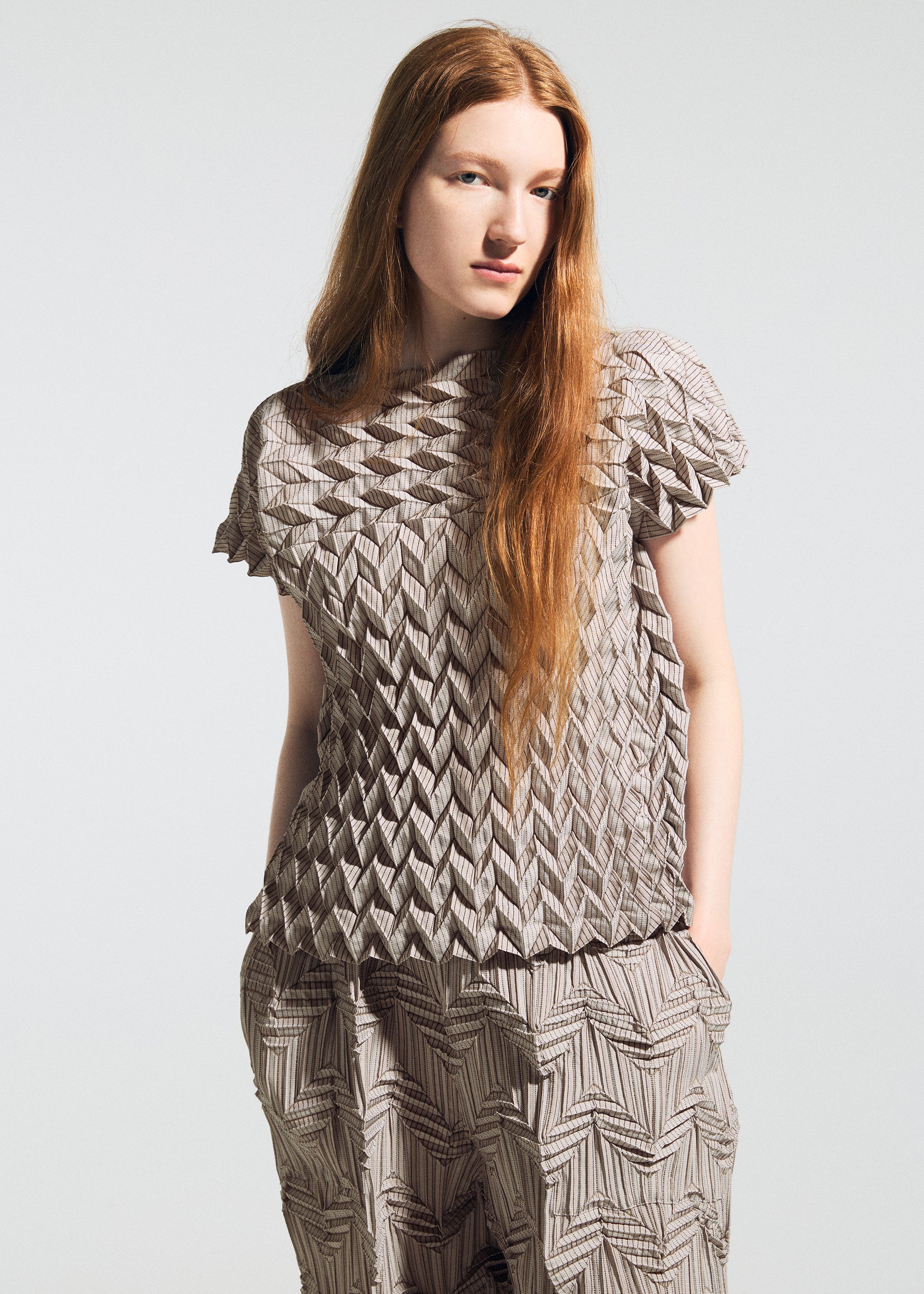 TYPE-O 009 – isseymiyake.com