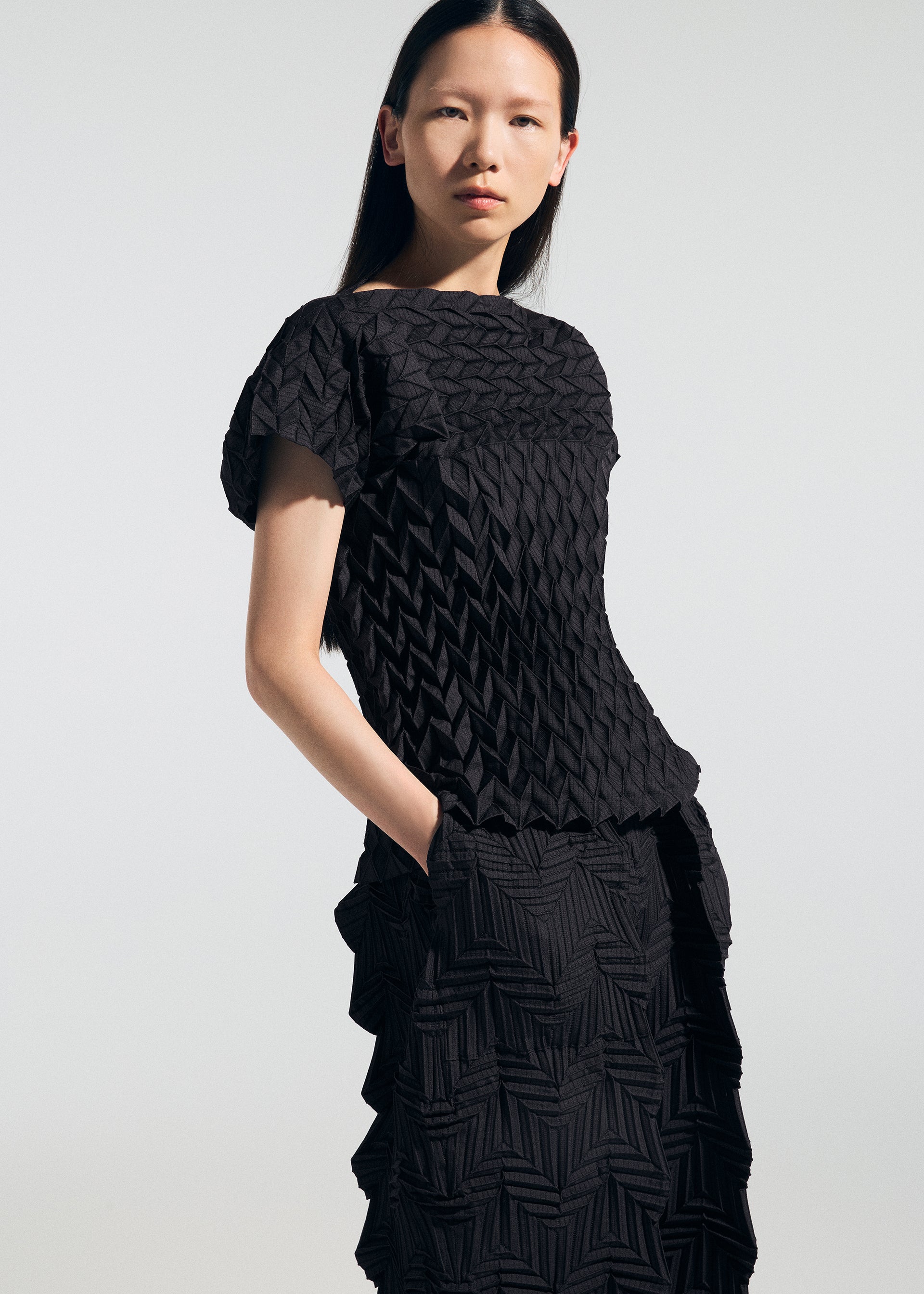 TYPE-O 009 – isseymiyake.com