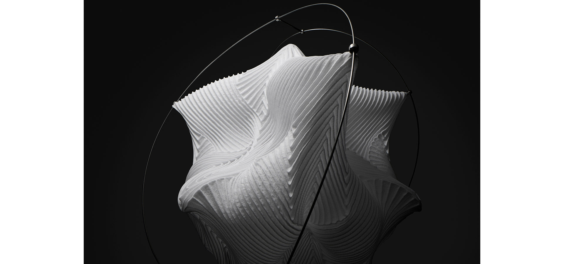 週末価格ISSEYMIYAKE イッセイミヤケ ABSTRACT 新品同様 白黒 和田智氏デザインのウオッチ“W”のミニモデルに新色が登場
