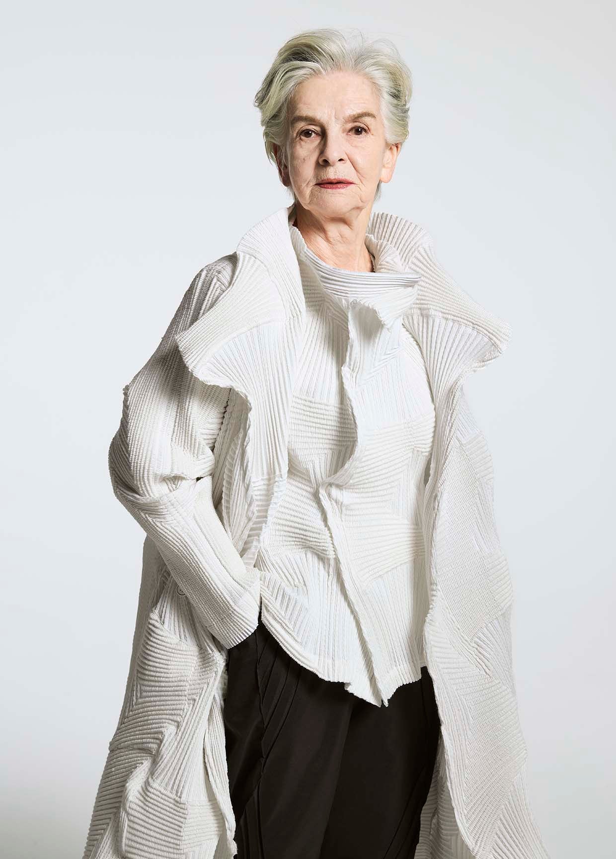 【希少❣️10月新作】A-POC ABLE ISSEY MIYAKEトップス A-POC ABLE ISSEY MIYAKE「TADANORI YOKOO ISSEY MIYAKE 4