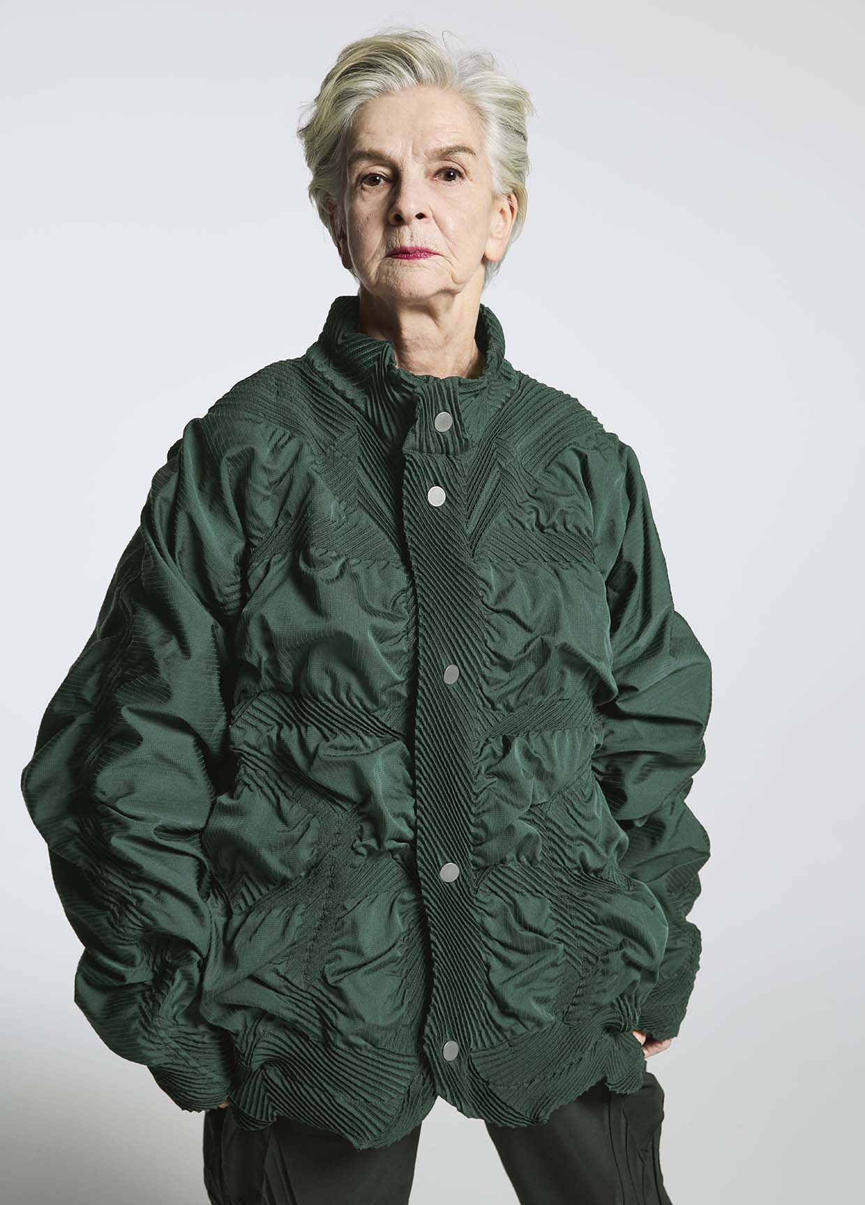 A-POC ABLE ISSEY MIYAKE ルック – isseymiyake.com