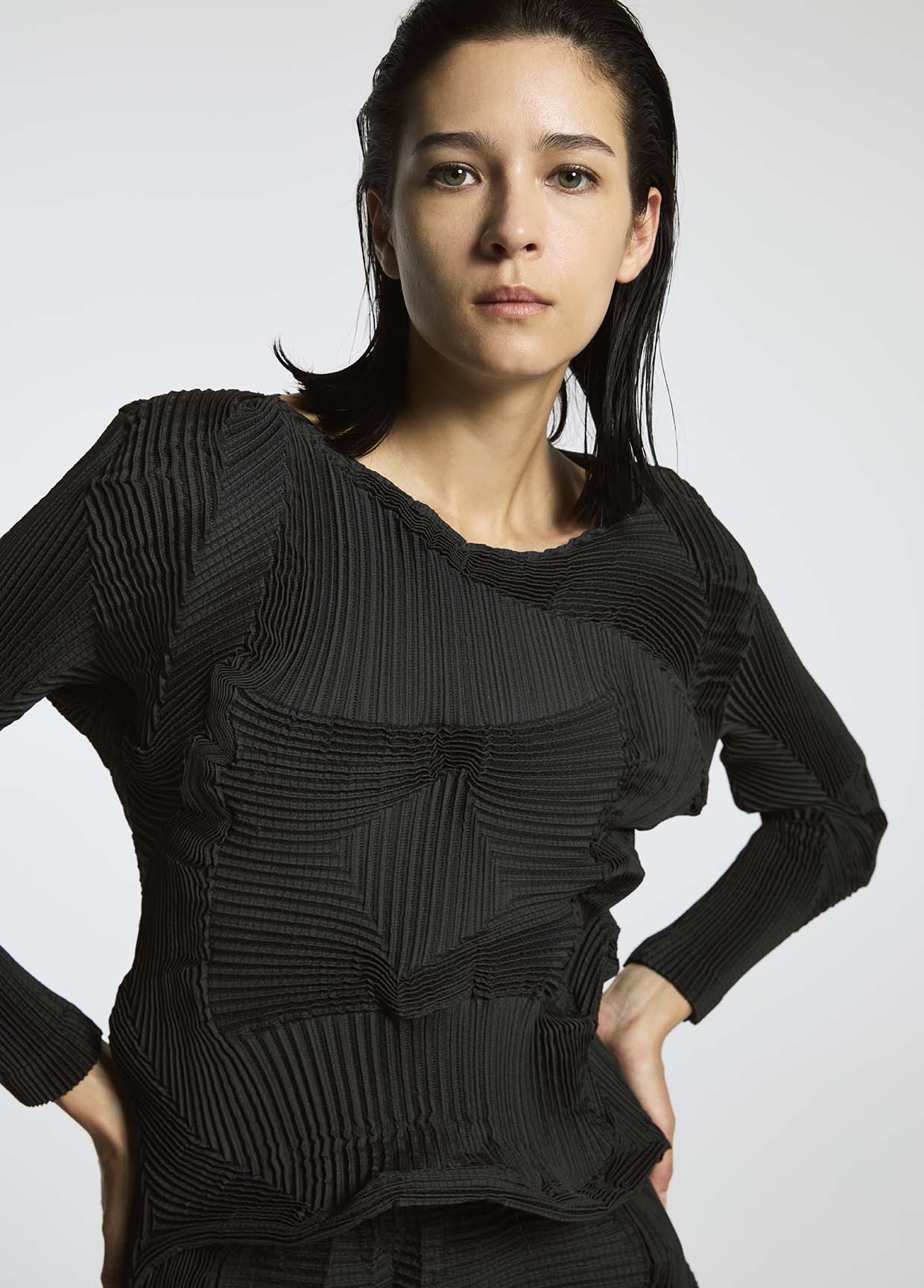 イッセイミヤケ　エイポック　ボレロ TYPE-A 003 – isseymiyake.com