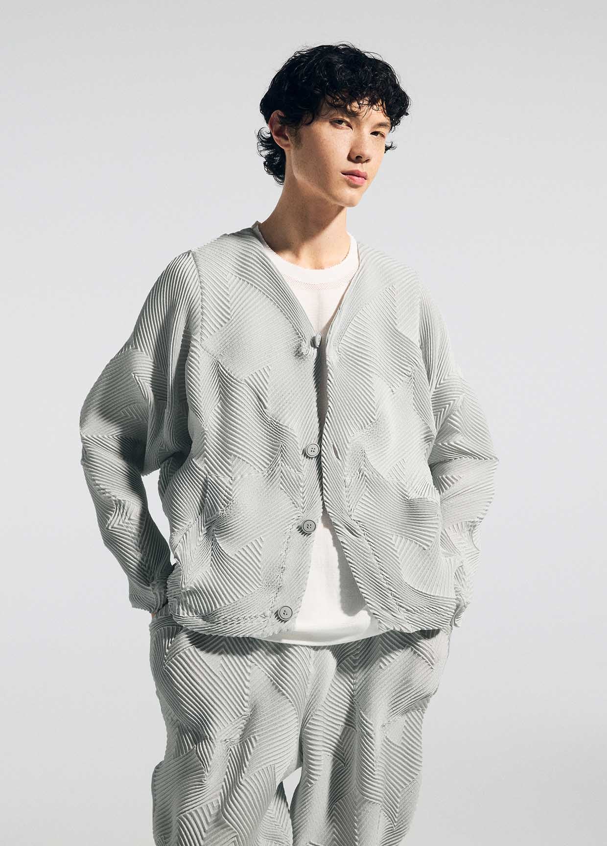 A-POC ABLE ISSEY MIYAKE ルック – isseymiyake.com