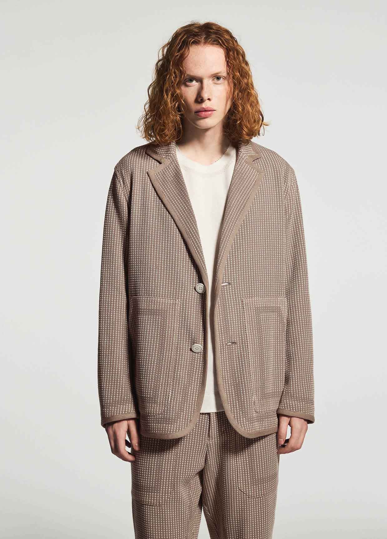 A-POC ABLE ISSEY MIYAKE ルック – isseymiyake.com