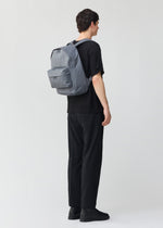 DAYPACK ONE-TONE、バッグ&財布_バックパック、着用画像1