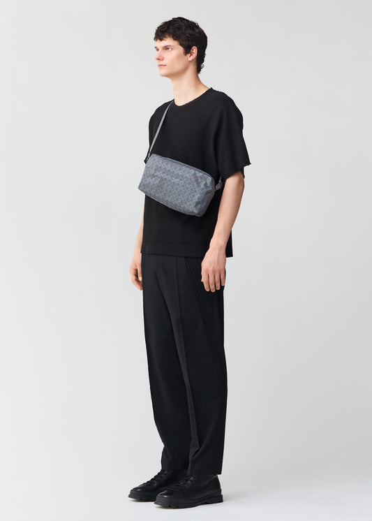 SADDLE BAG ONE-TONE、バッグ&財布_ショルダーバッグ、着用画像1
