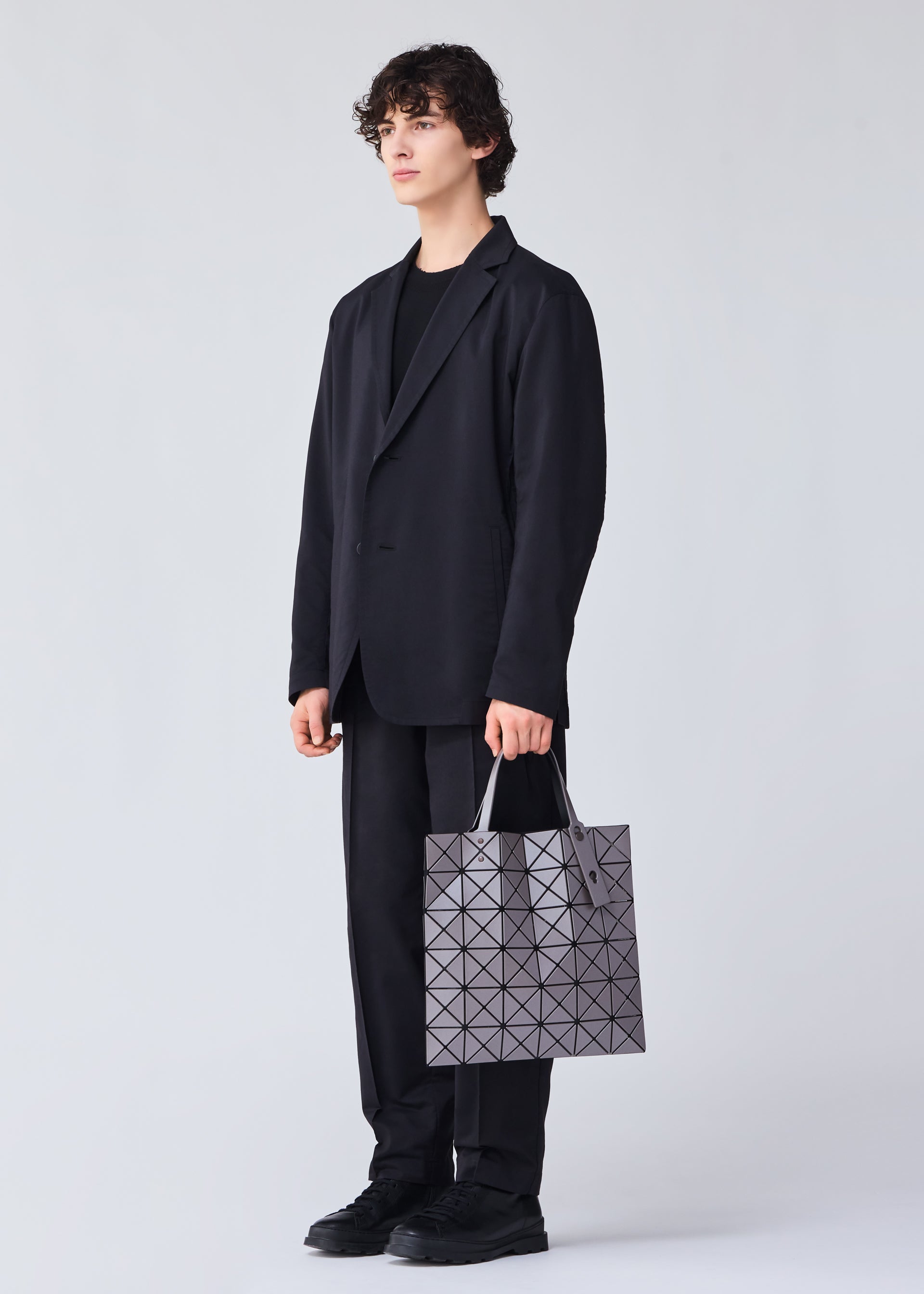 LUCENT METALLIC – isseymiyake.com