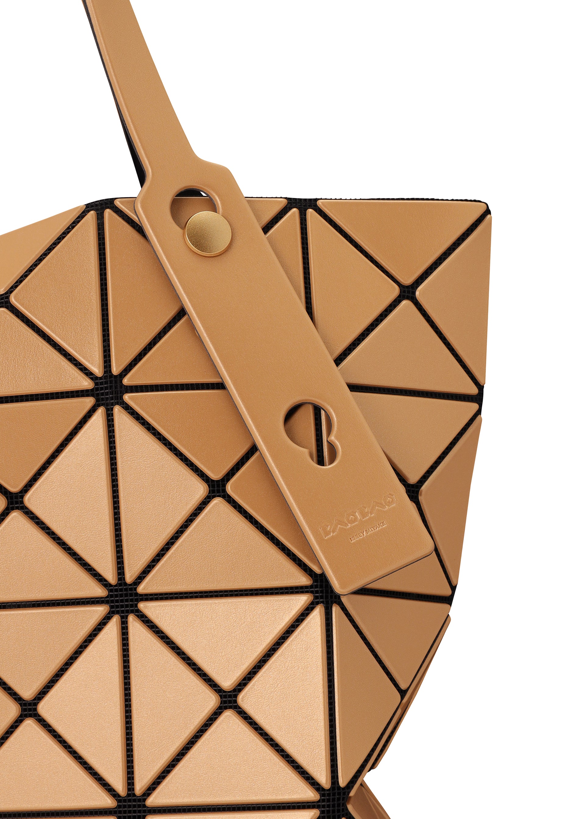 LUCENT METALLIC – isseymiyake.com