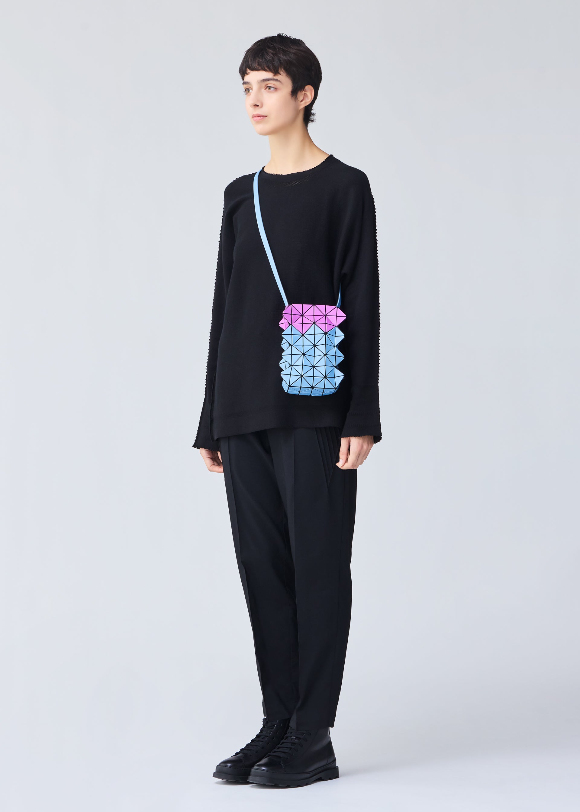 GROWTH、バッグ&財布_ショルダーバッグ、着用画像1