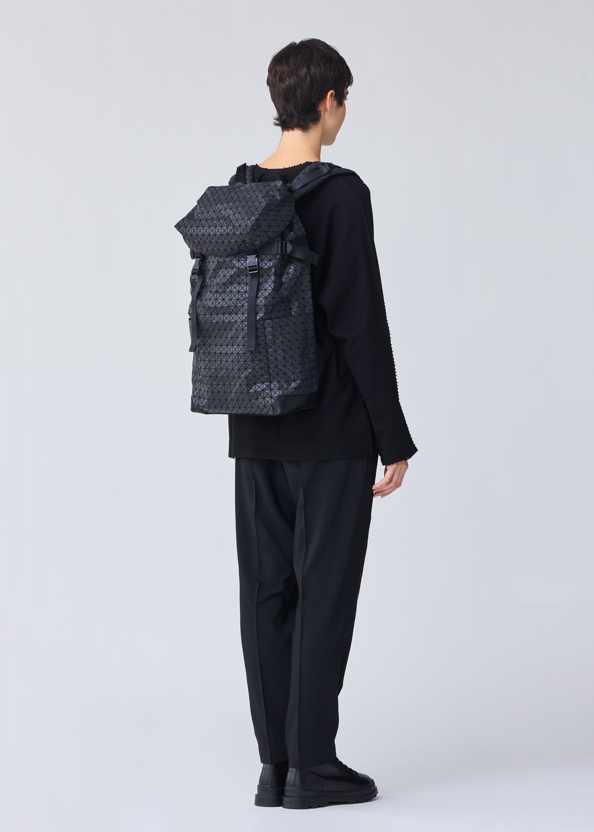 HIKER、バッグ&財布_バックパック、着用画像2