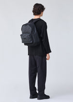 DAYPACK、バッグ&財布_バックパック、着用画像1