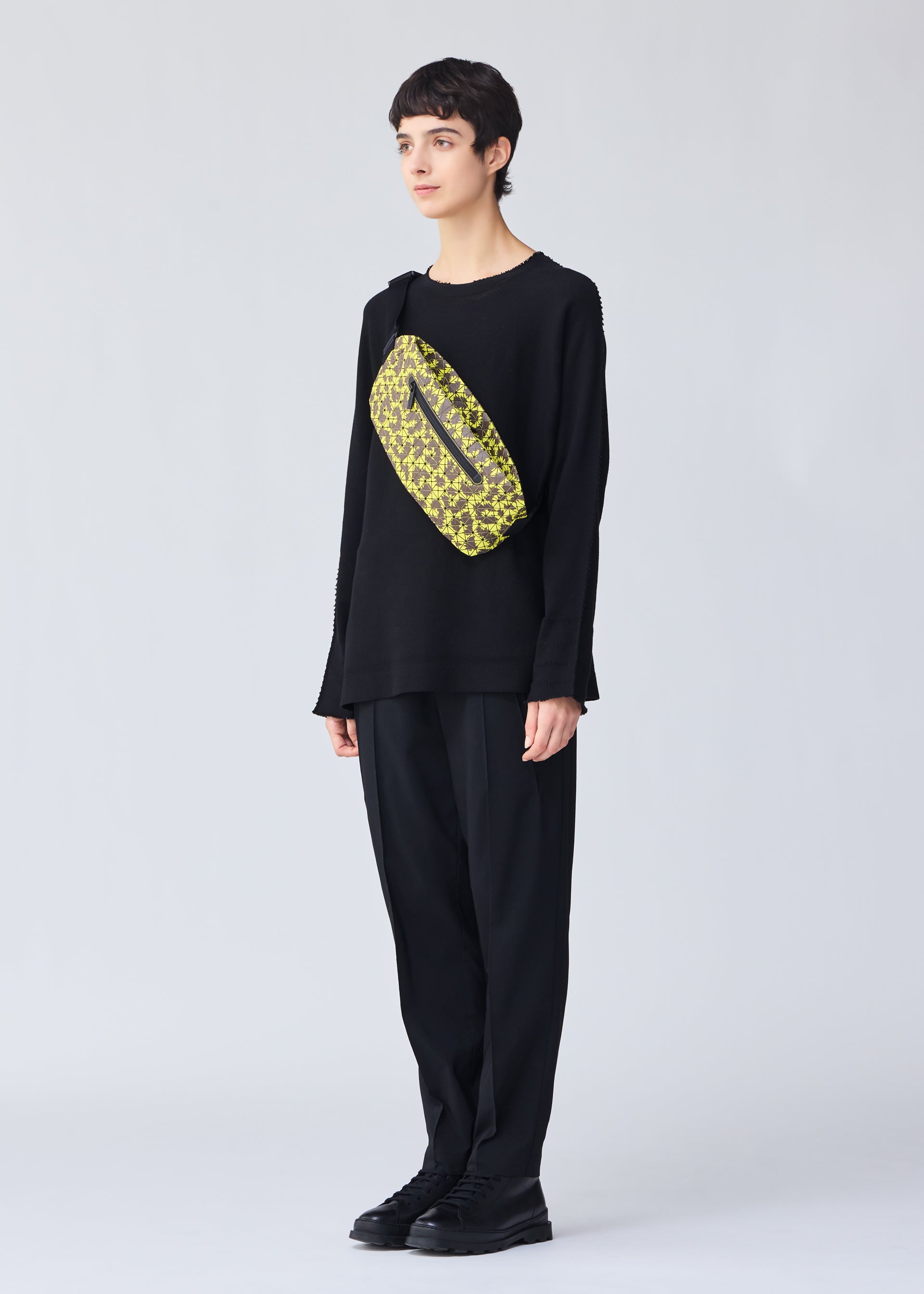 BATON DAPPLE、バッグ&財布_ショルダーバッグ、着用画像2