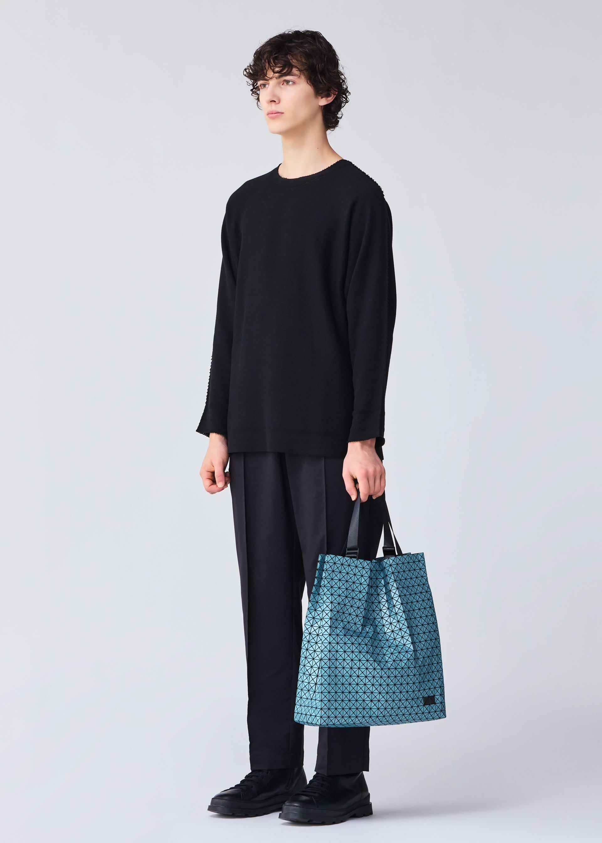 三宅一生　膨れ織豪華ジャケット➕お楽しみプレゼント ISSEY MIYAKE – isseymiyake.com