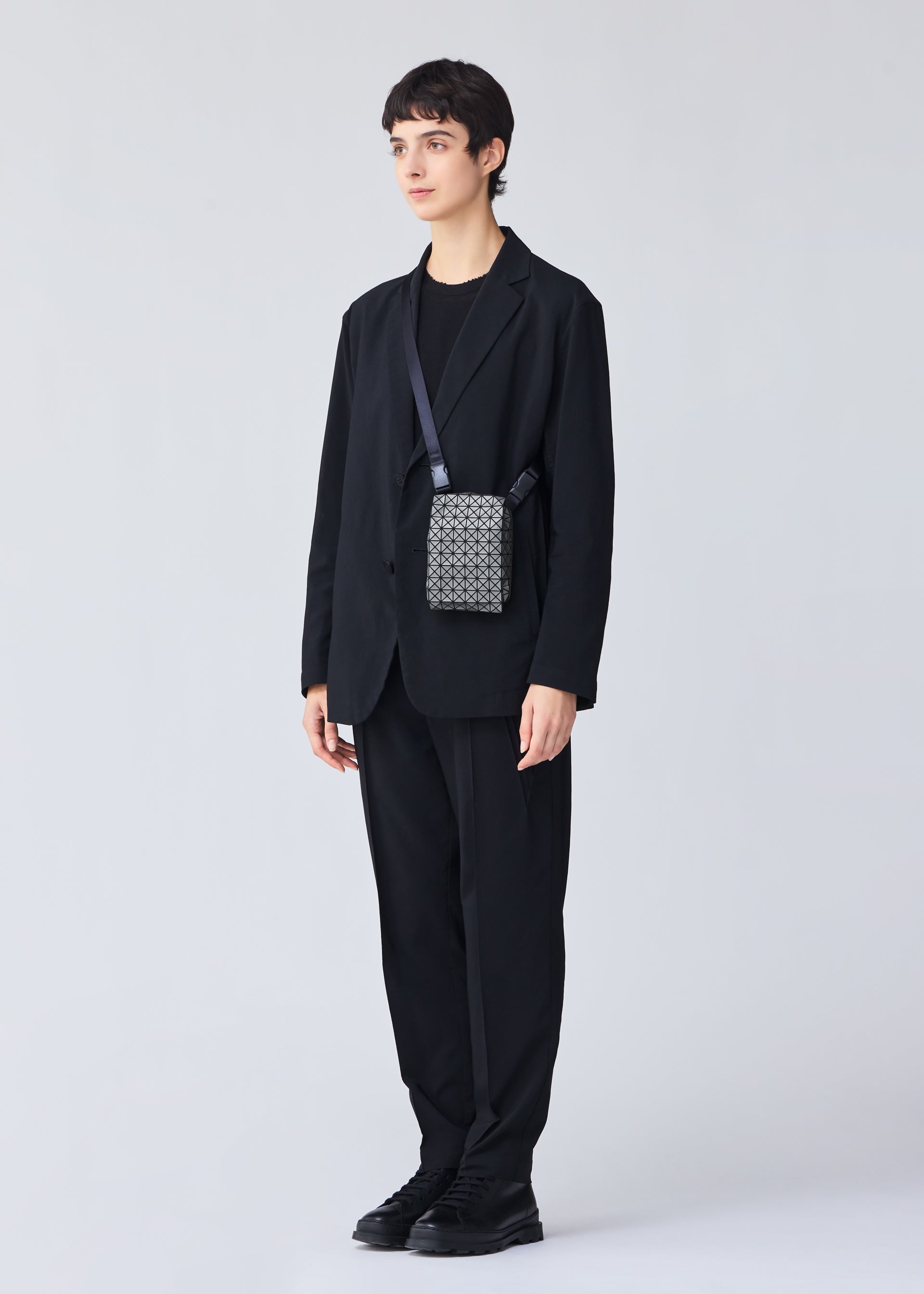 BEETLE REFLECTOR – isseymiyake.com