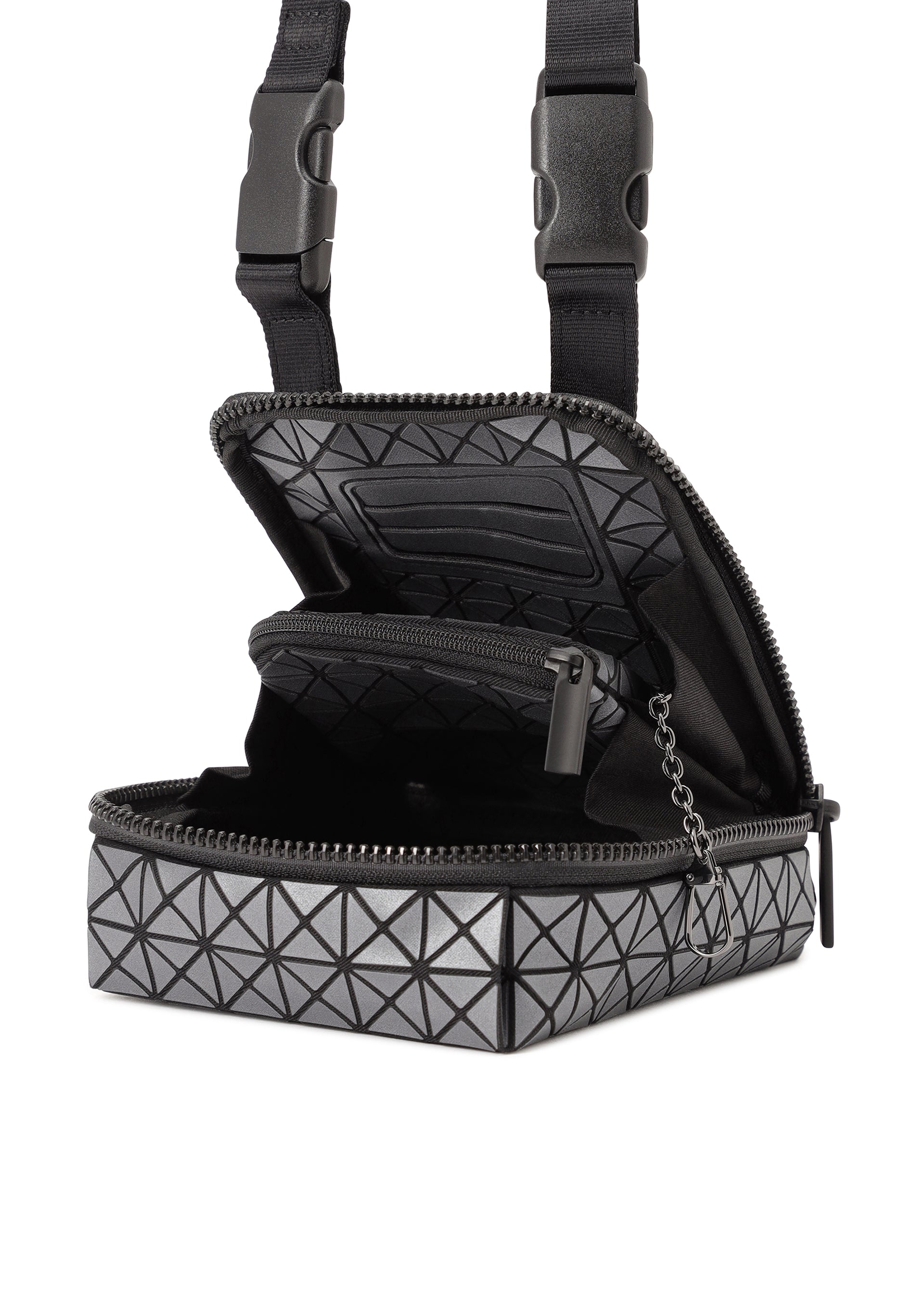 BEETLE REFLECTOR – isseymiyake.com