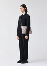 LUCENT、バッグ&財布_ショルダーバッグ、着用画像1